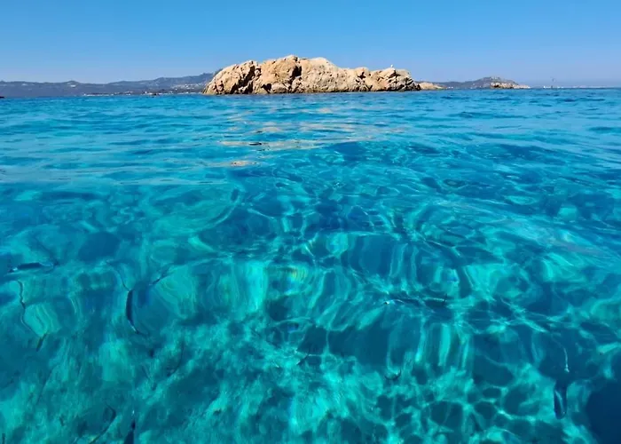 Nest House Marina Di Olbia- Mater Olbia - Beaches - Close To The Airport - Private Parking- Full Comforts -