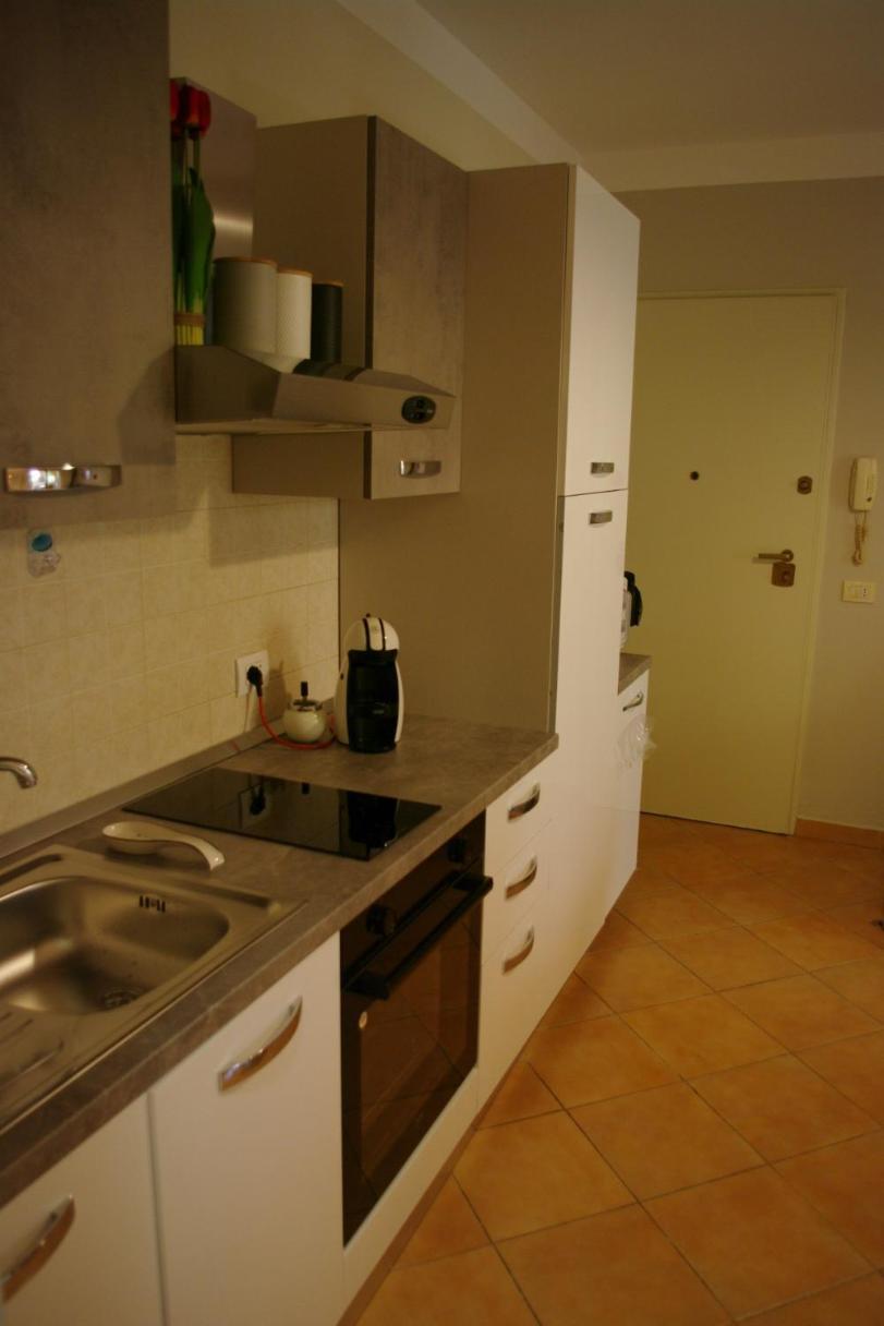 Nest House Marina Di Olbia- Mater - Beaches - Close To The Airport - Private Parking- Full Comforts - Apartment Olbia